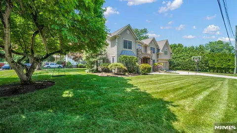 Exterior - 26 Devonshire Rd, Cresskill, NJ 07626 photo 3 of 5
