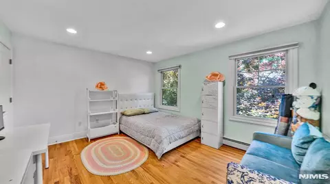 Bedroom - 26 Devonshire Rd, Cresskill, NJ 07626 photo 5 of 5