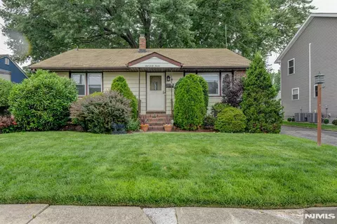 147 Field Ave, Hasbrouck Heights, NJ 07604