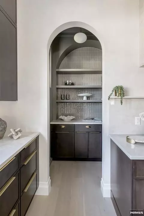 Kitchen - 474 Oregon St, Paramus, NJ 07652 photo 4 of 5