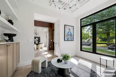 Entry Way - 474 Oregon St, Paramus, NJ 07652 photo 3 of 5