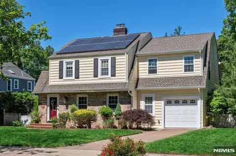 448 Fairfield Ave, Ridgewood, NJ 07450