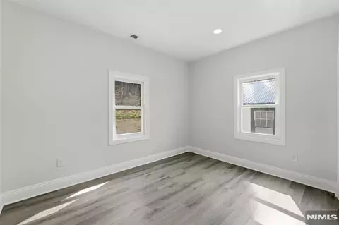 Other - 31 Saint Moritz Pl, Wayne, NJ 07470 photo 2 of 9