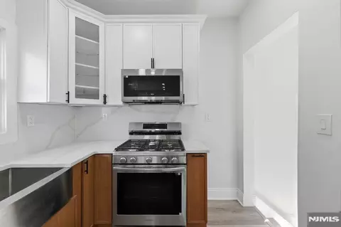 Other - 31 Saint Moritz Pl, Wayne, NJ 07470 photo 1 of 9