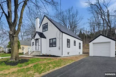 Exterior - 31 Saint Moritz Pl, Wayne, NJ 07470 photo 3 of 8
