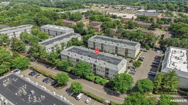 409 Brittany Dr, Wayne, NJ 07470