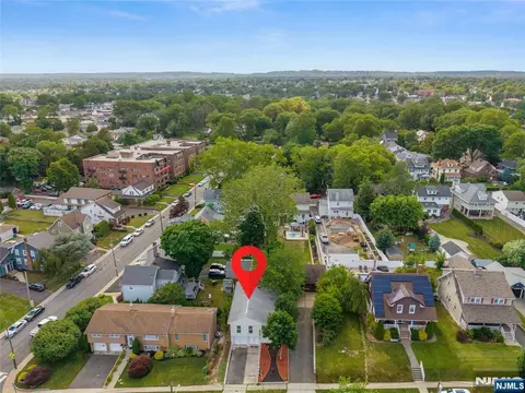 View/Area - 11 Hampton Pl, Nutley, NJ 07110 photo 8 of 20