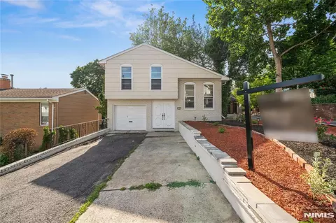 11 Hampton Pl, Nutley, NJ 07110