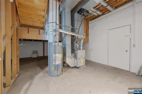 Entry Way - 11 Hampton Pl, Nutley, NJ 07110 photo 3 of 3