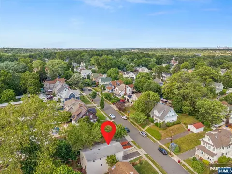 View/Area - 11 Hampton Pl, Nutley, NJ 07110 photo 14 of 20