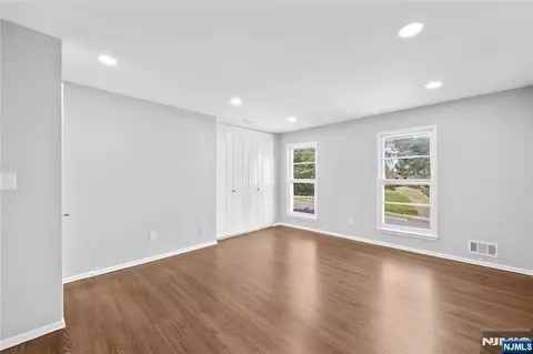 Living - 11 Hampton Pl, Nutley, NJ 07110 photo 5 of 6