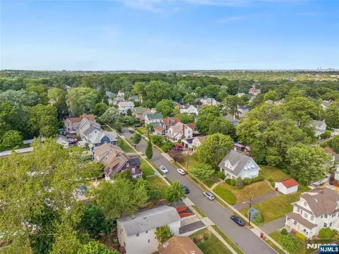 View/Area - 11 Hampton Pl, Nutley, NJ 07110 photo 13 of 20