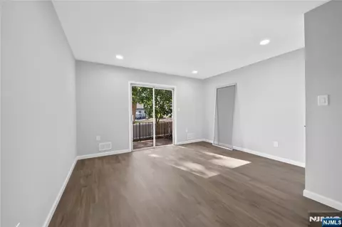 Living - 11 Hampton Pl, Nutley, NJ 07110 photo 6 of 6