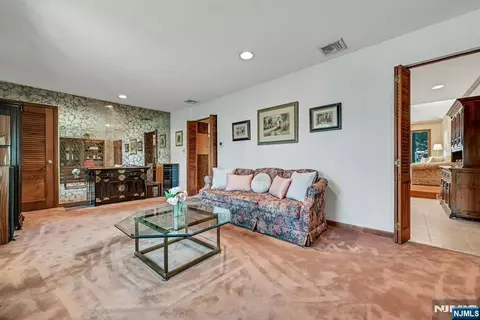 Other - 86 Willowbrook Ct, Paramus, NJ 07652 photo 1 of 5