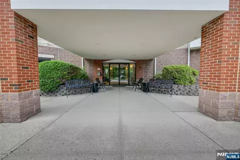 Other - 189 Forest Ave #219, Paramus, NJ 07652 photo 3 of 5