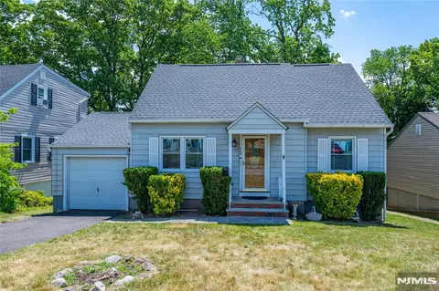 443 Mount Prospect Ave, Clifton, NJ 07012