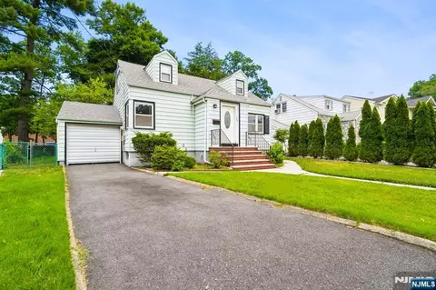 727 Palisade Rd, Union, NJ 07083