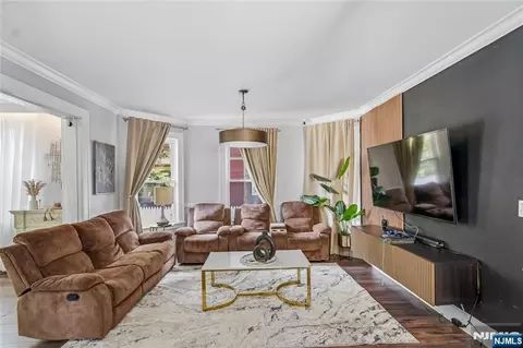 Living - 283 Hamilton Pl, Hackensack, NJ 07601 photo 1 of 1