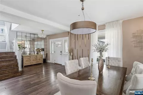 Entry Way - 283 Hamilton Pl, Hackensack, NJ 07601 photo 1 of 2