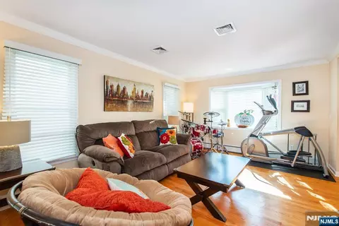 Other - 7 Wayne Ct, Waldwick, NJ 07463 photo 2 of 5
