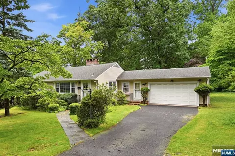 51 Crystal Ave, West Orange, NJ 07052