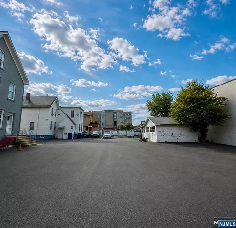 118 Hudson St, Hackensack, NJ 07601 photo 4