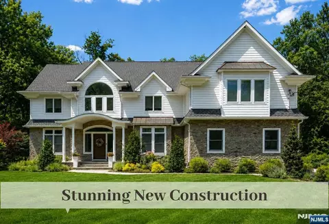 420 Eastgate Rd, Ridgewood, NJ 07450
