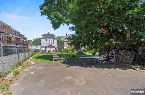 85 Gregory Ave, Passaic, NJ 07055 photo 5