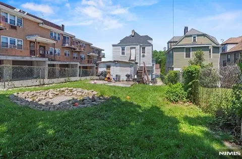 85 Gregory Ave, Passaic, NJ 07055 photo 7