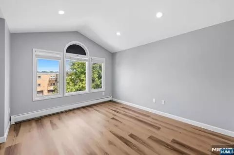 Living - 481 Gardner Pl #1, Hackensack, NJ 07601 photo 3 of 4