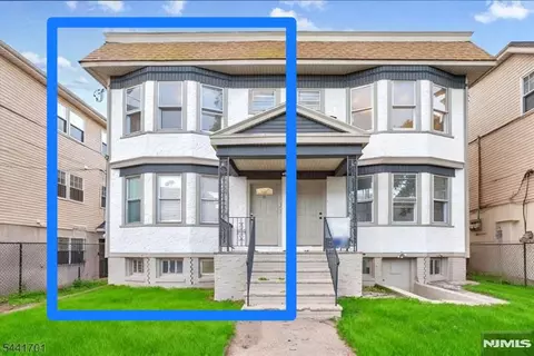 20 Edwin Pl, Newark, NJ 07112