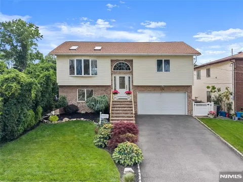 174 Milton Ave, Nutley, NJ 07110