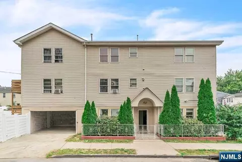 24 12th Ave, Paterson, NJ 07501