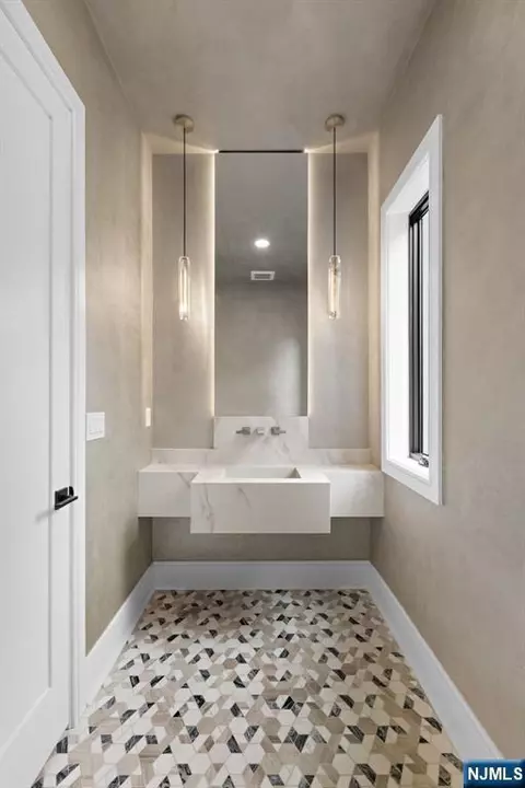 Bath - 155 Truman Ter, Paramus, NJ 07652 photo 1 of 6