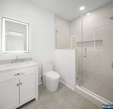 Bath - 155 Truman Ter, Paramus, NJ 07652 photo 5 of 6