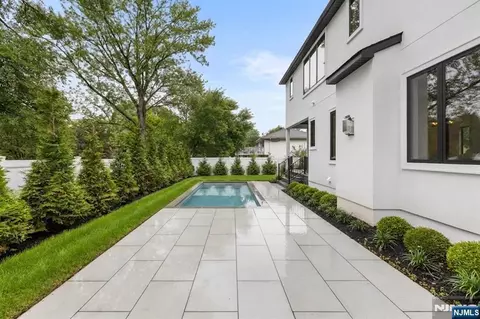 Exterior - 155 Truman Ter, Paramus, NJ 07652 photo 4 of 4