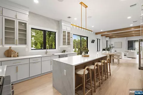 Kitchen - 155 Truman Ter, Paramus, NJ 07652 photo 1 of 2