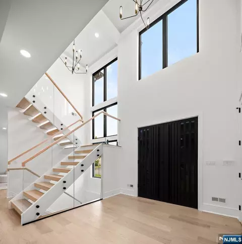 Entry Way - 155 Truman Ter, Paramus, NJ 07652 photo 1 of 3