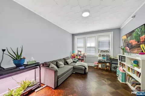 447 Paulison Ave, Passaic, NJ 07055