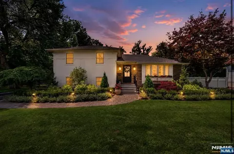 120 President Rd, Township Of Washington, NJ 07676
