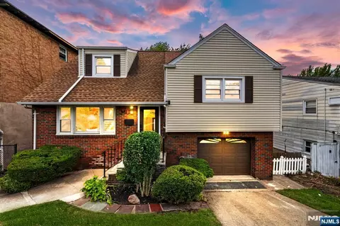 340 Northwood Way, Palisades Park, NJ 07650
