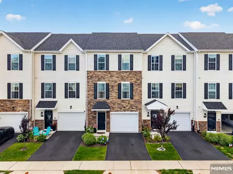 208 Revival Rd #2108, Brick, NJ 08723