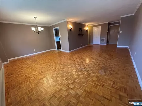 Living - 140 Euclid Ave #1G, Hackensack, NJ 07601 photo 4 of 4