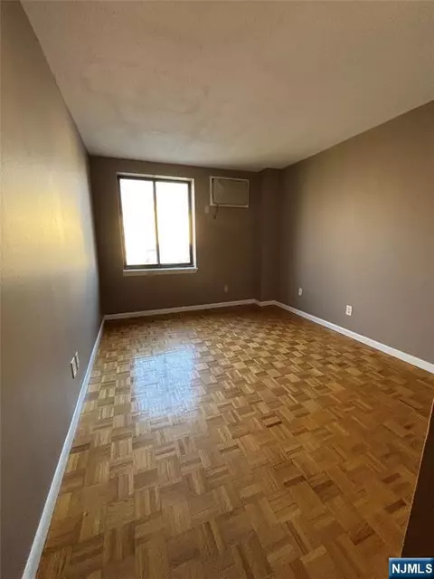 Other - 140 Euclid Ave #1G, Hackensack, NJ 07601 photo 4 of 5