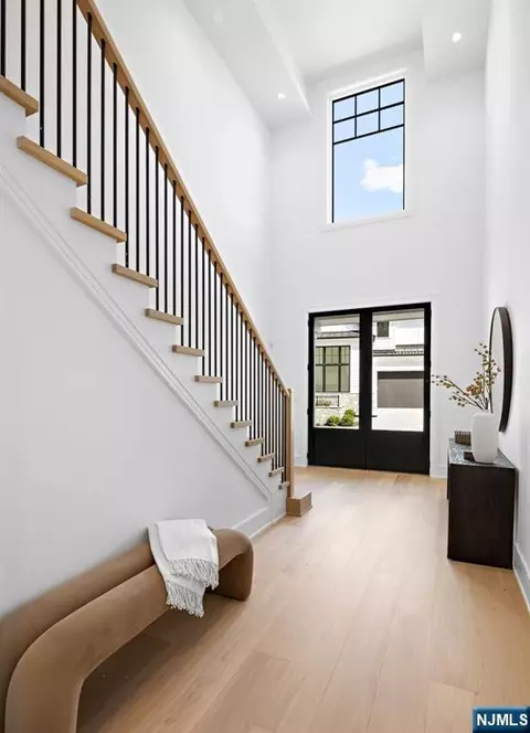 Entry Way - 2 Stone Bridge Ct, Demarest, NJ 07627 photo 1 of 1