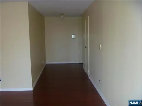 235 Prospect Ave #7B, Hackensack, NJ 07601 photo 2