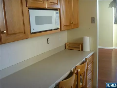 235 Prospect Ave #7B, Hackensack, NJ 07601 photo 8