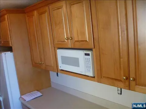 235 Prospect Ave #7B, Hackensack, NJ 07601 photo 7