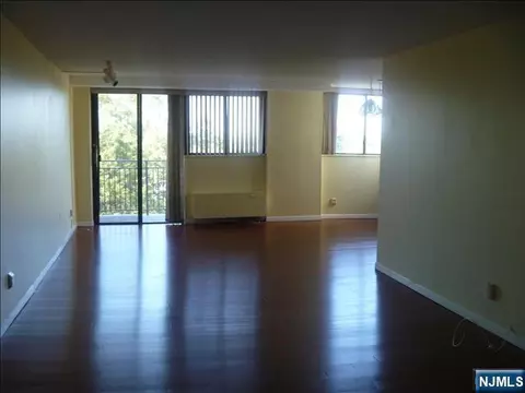 235 Prospect Ave #7B, Hackensack, NJ 07601 photo 3