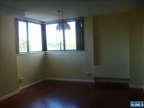 235 Prospect Ave #7B, Hackensack, NJ 07601 photo 5